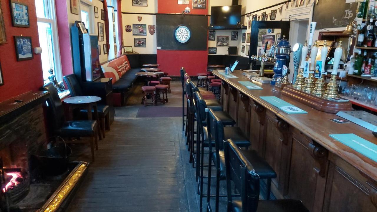 The Ginger Hall Hotel Sulby  Extérieur photo